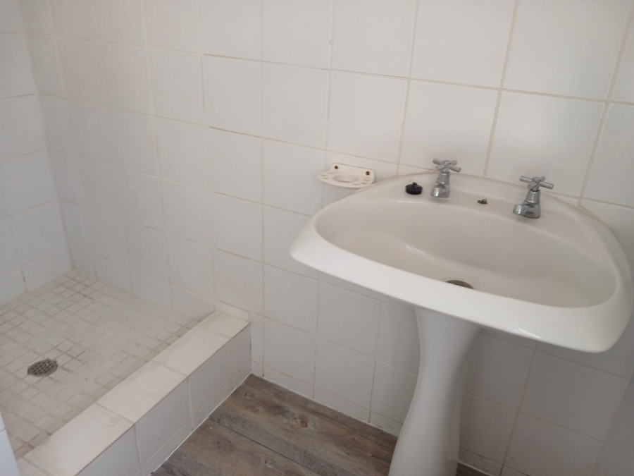 3 Bedroom Property for Sale in Stilbaai Wes Western Cape